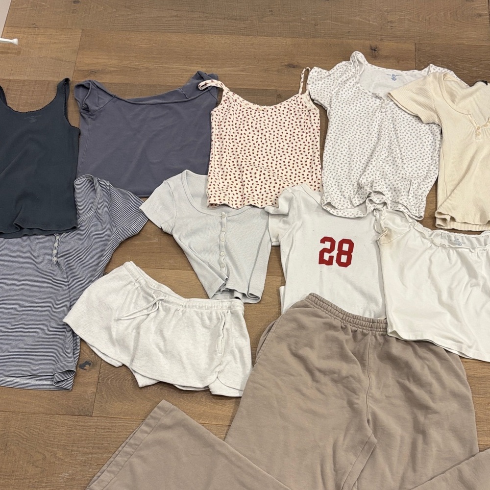 Bundle of Brandy Melville. 9 shirts, 1 shorts, 1 pants